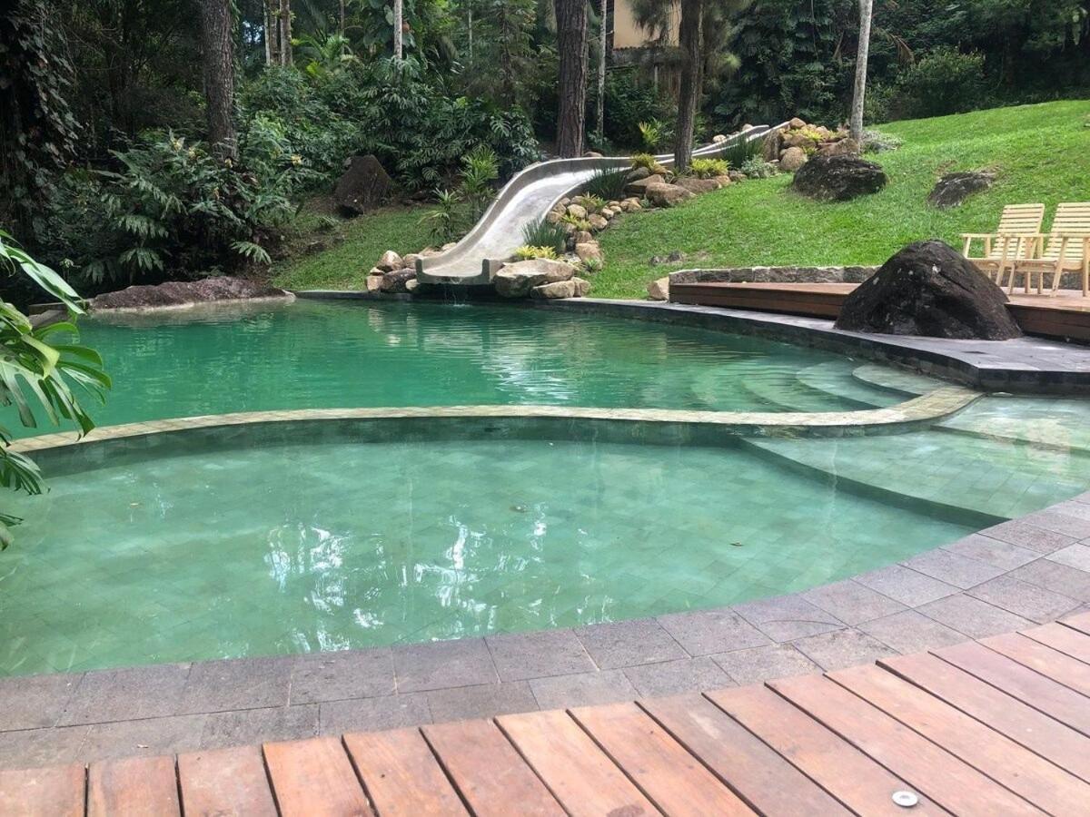 Refúgio romântico em meio à natureza Penedo  Extérieur photo